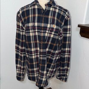 Carhartt Men's Multicolor Heavyweight Plaid Button Down Flannel Shirt Medium